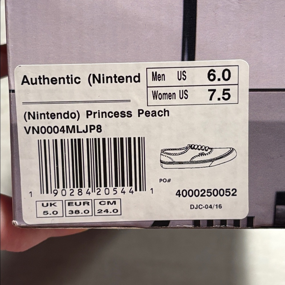 Vans Authentic Nintendo Princess Peach Low Top Trainers - Picture 11 of 16